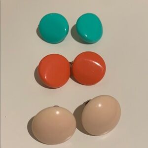 Vintage 60s Plastic Clip-On Earrings